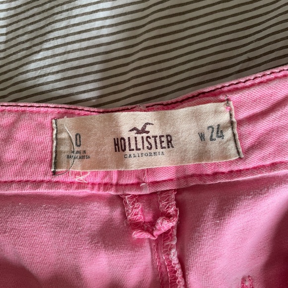 Pink shorts - Picture 3 of 3